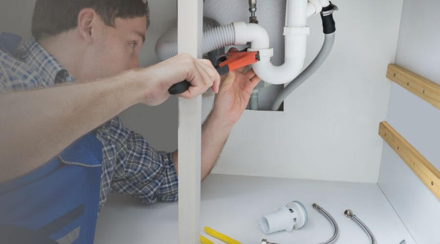 Local tankless water heater installation in Braidwood, IL